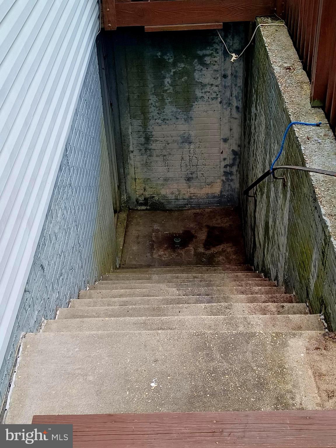 OAKHURST - Residential Lease