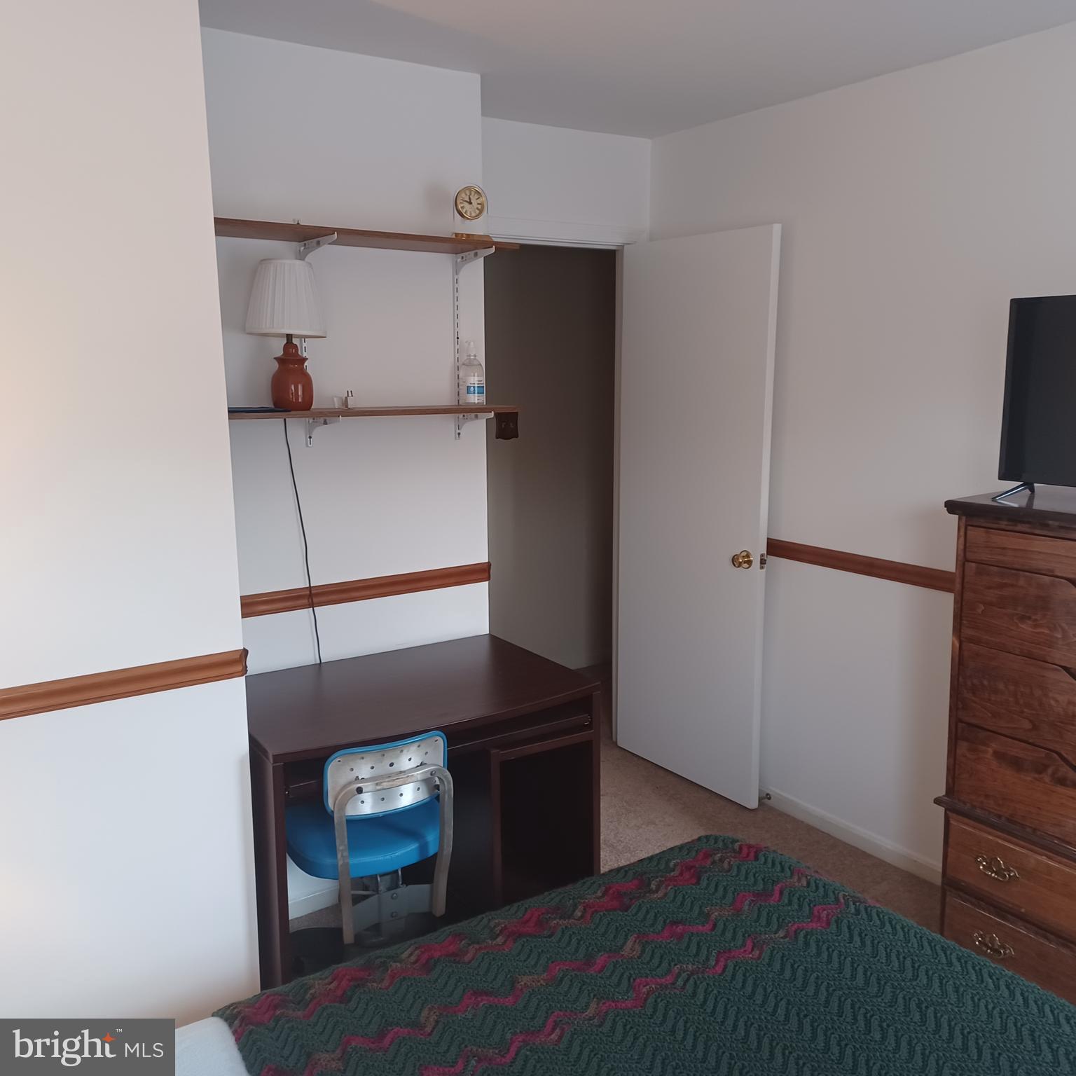 OAKHURST - Residential Lease