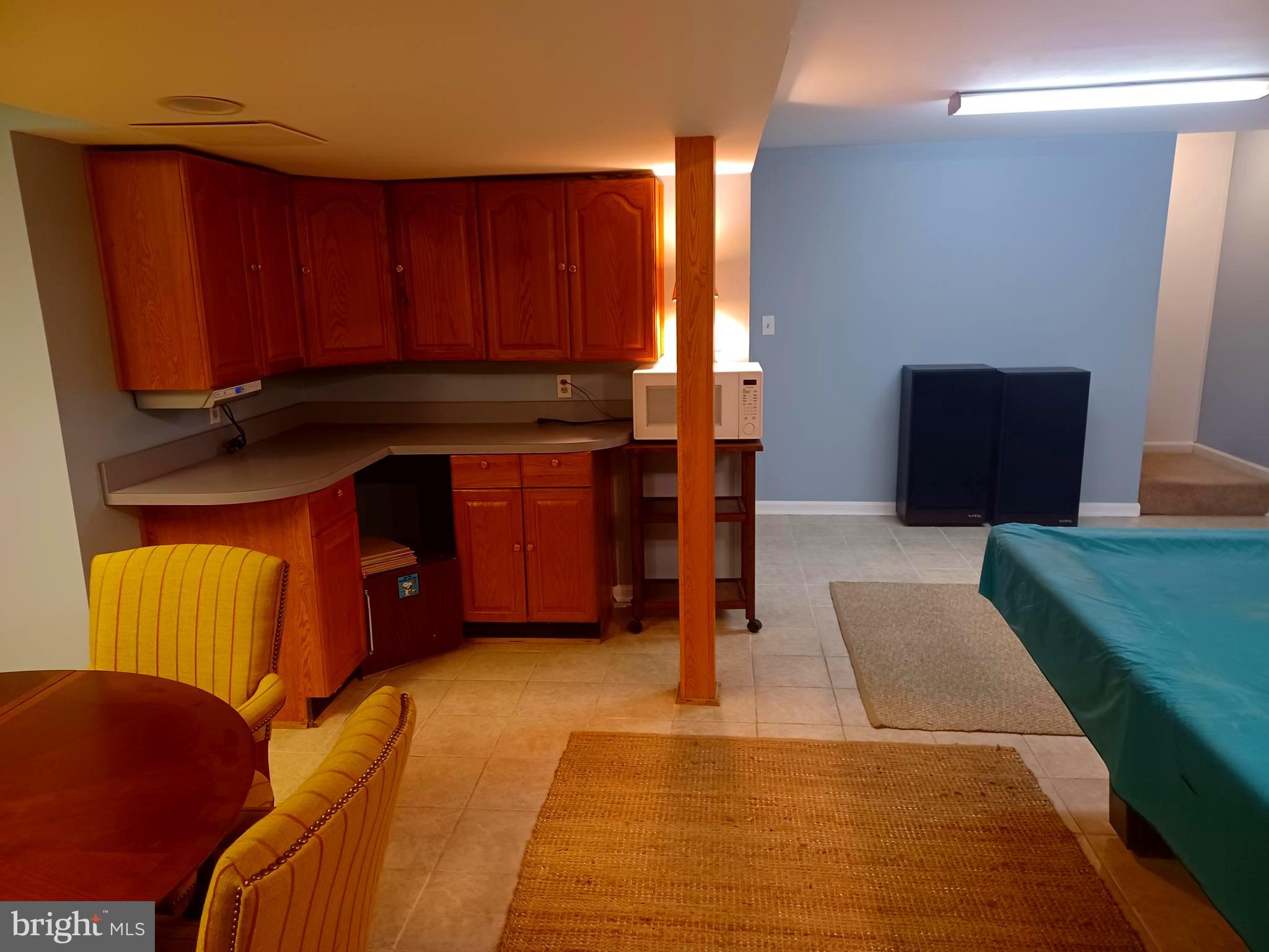 OAKHURST - Residential Lease