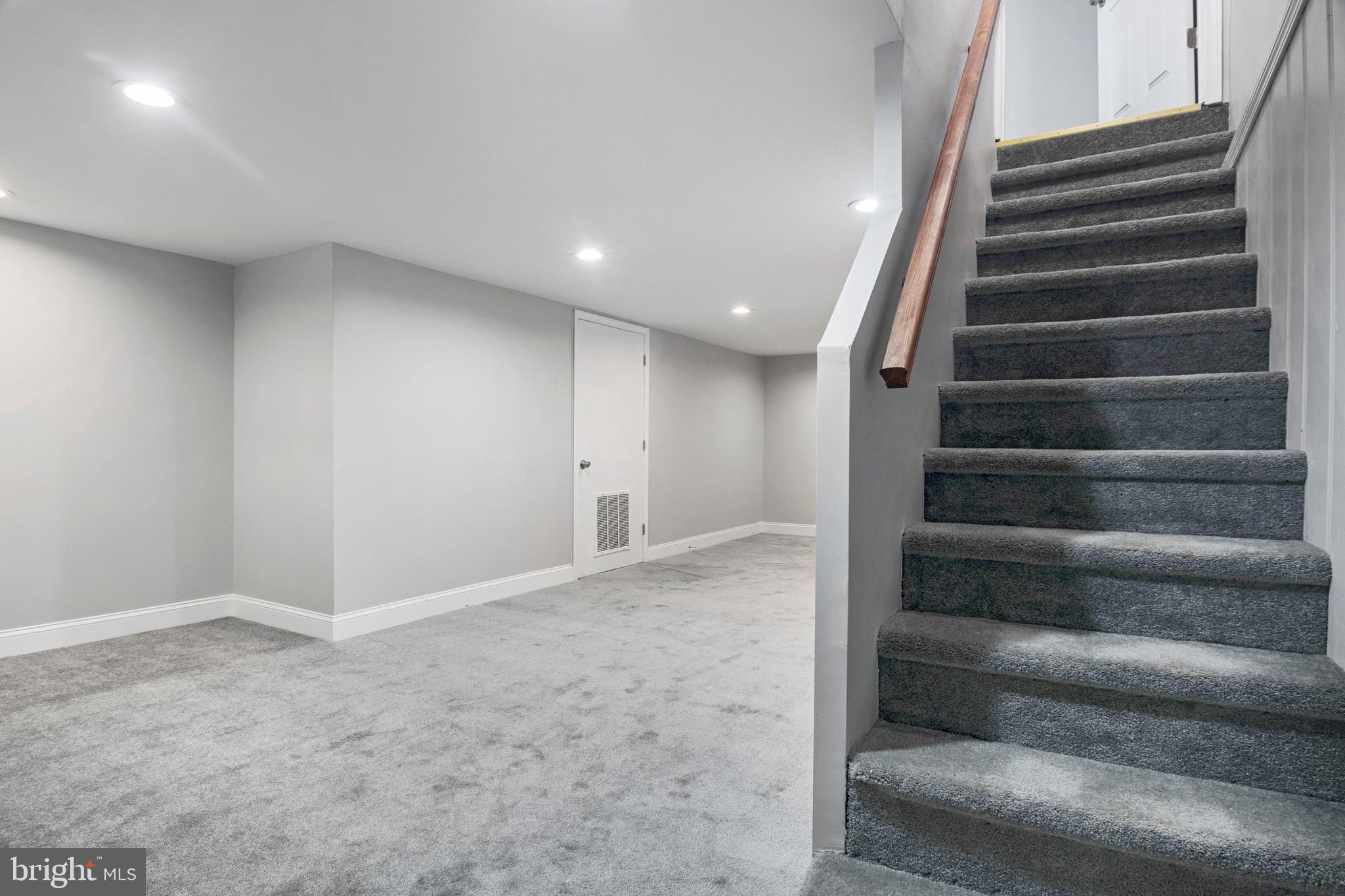 GREENSPRING - Residential