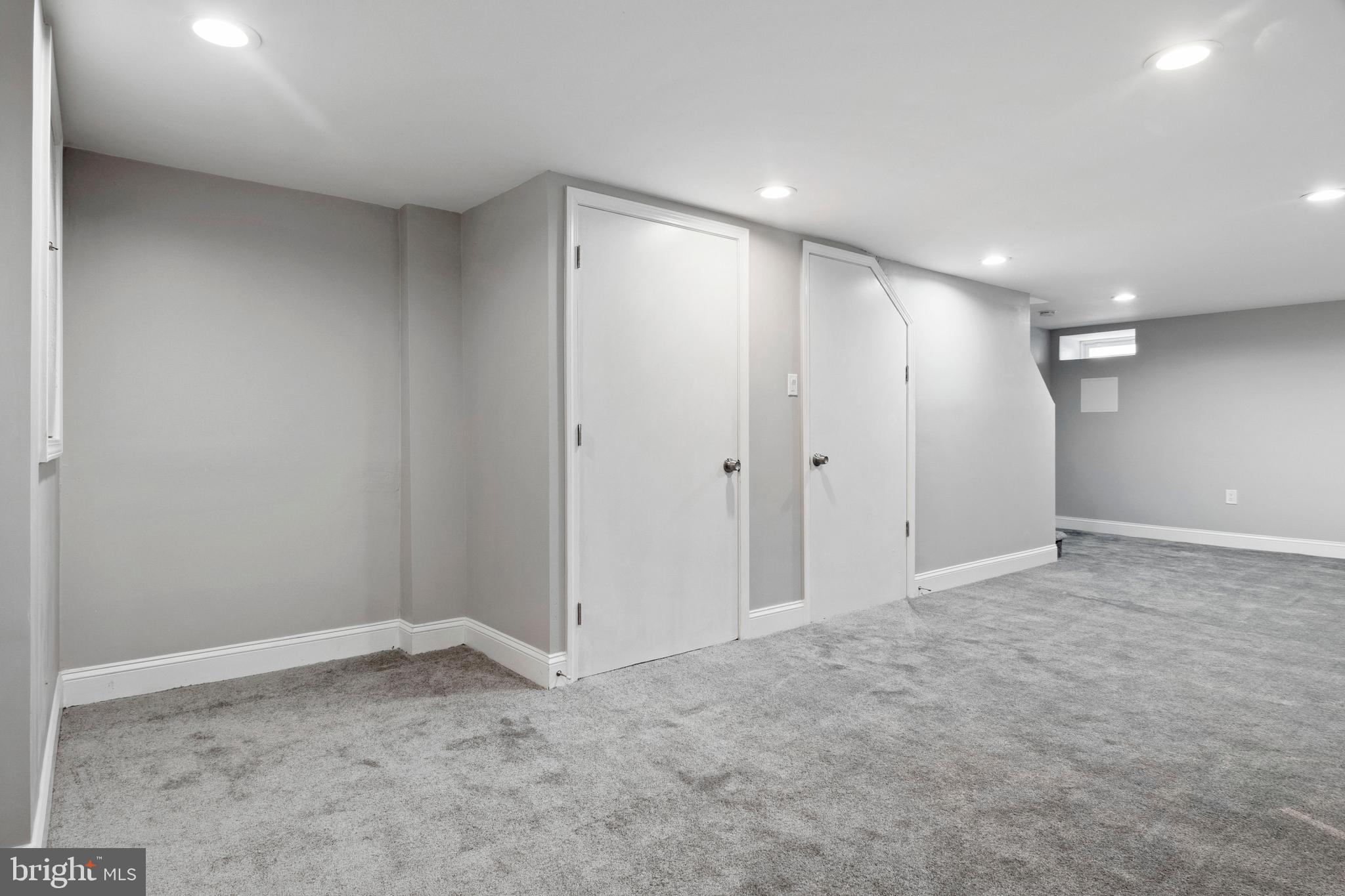 GREENSPRING - Residential