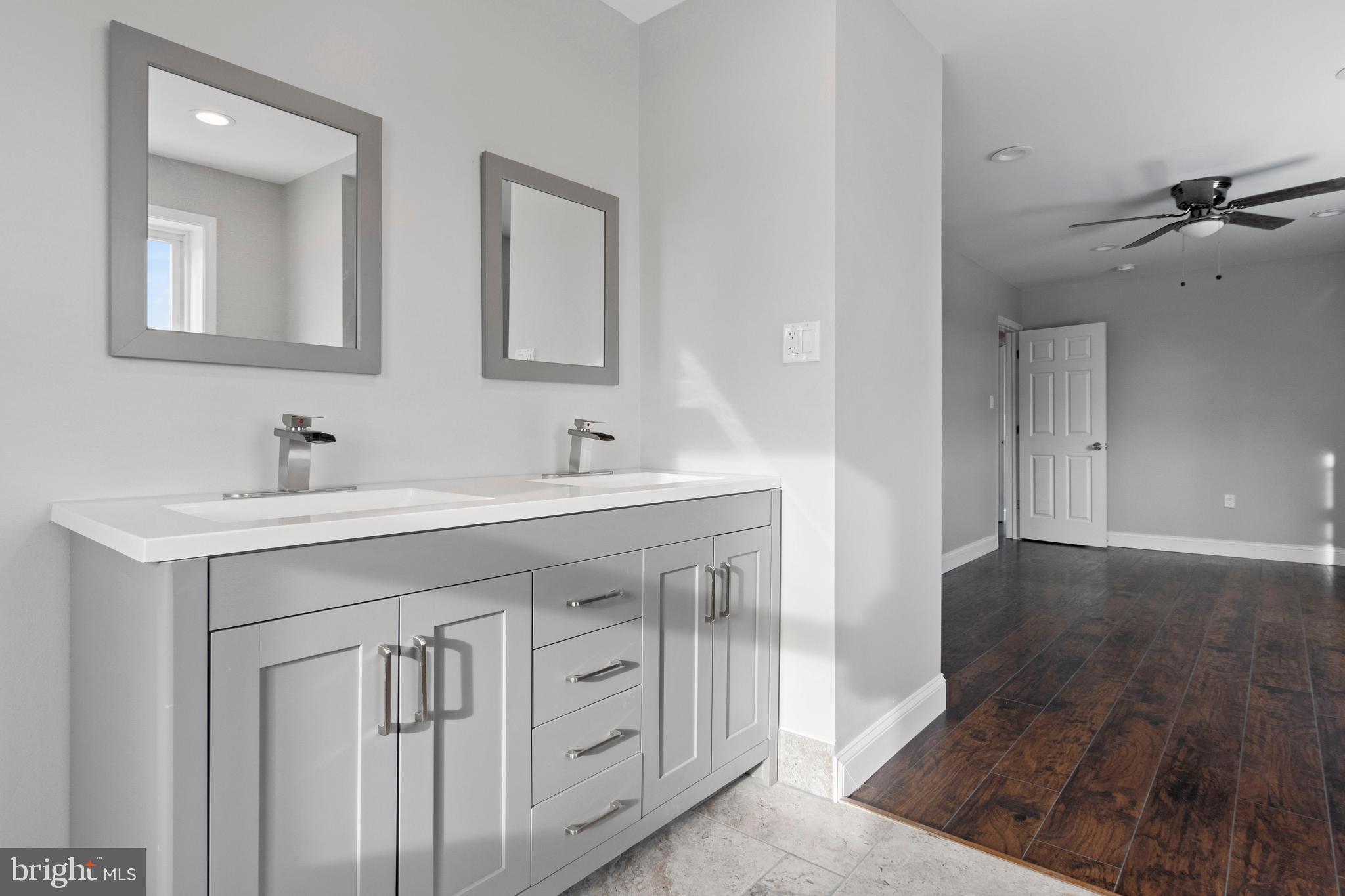 GREENSPRING - Residential