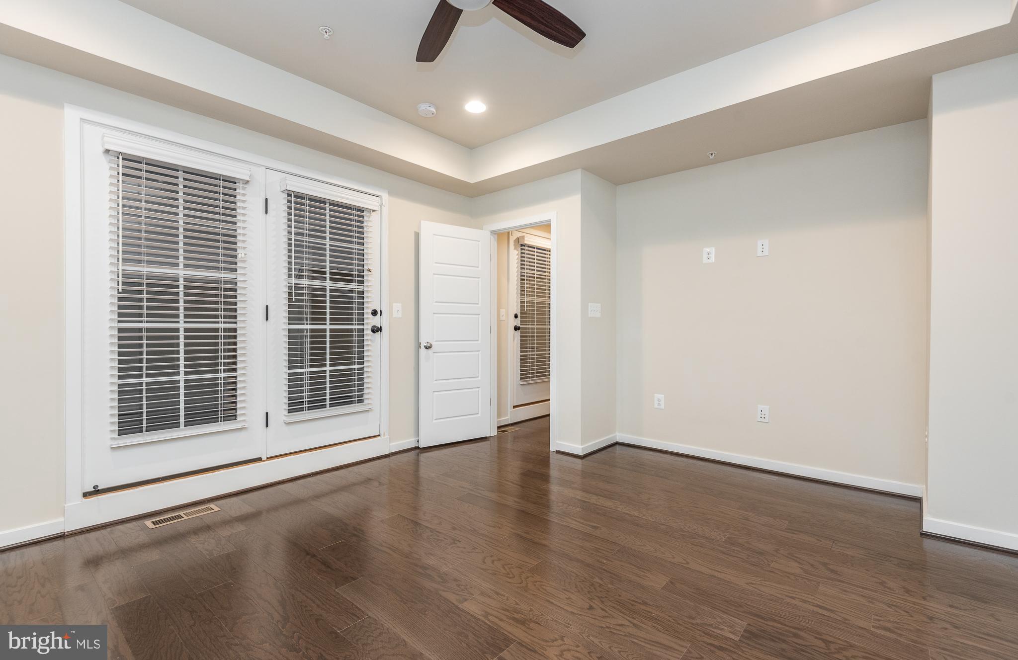 GLENMONT METROCENTRE - Residential Lease