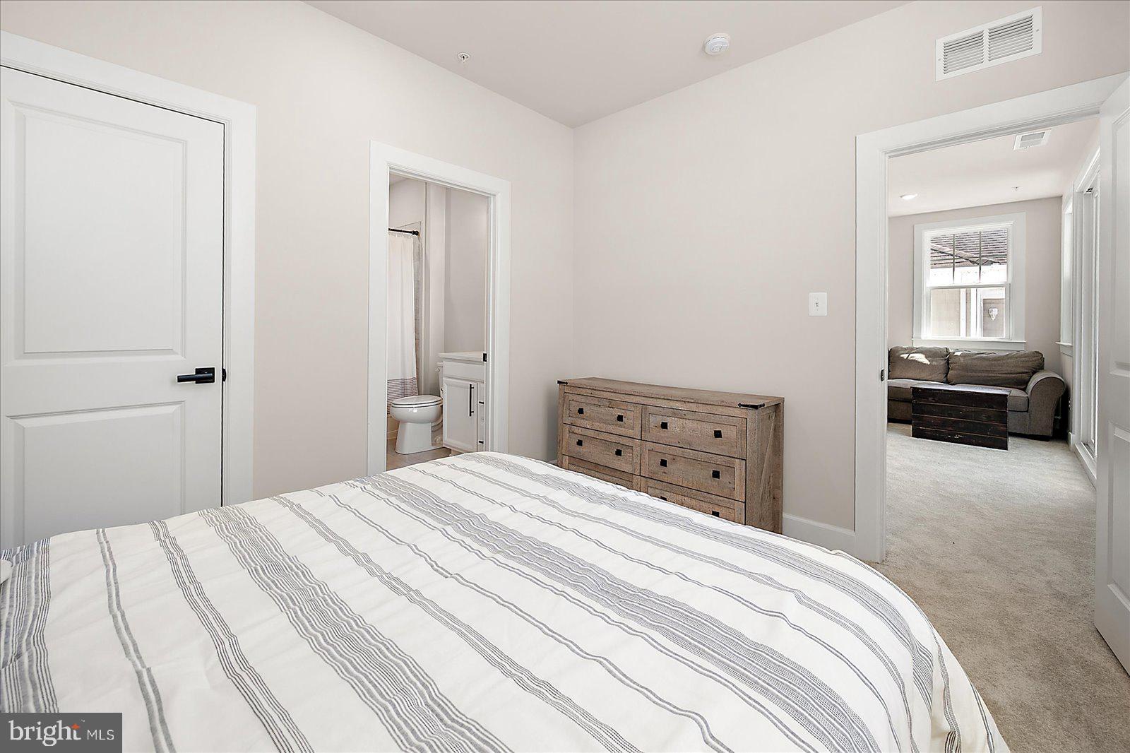 BAYSIDE - Residential