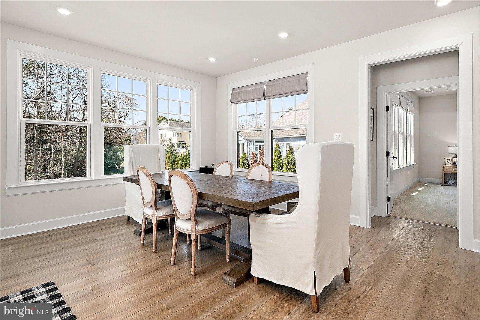 BAYSIDE - Residential