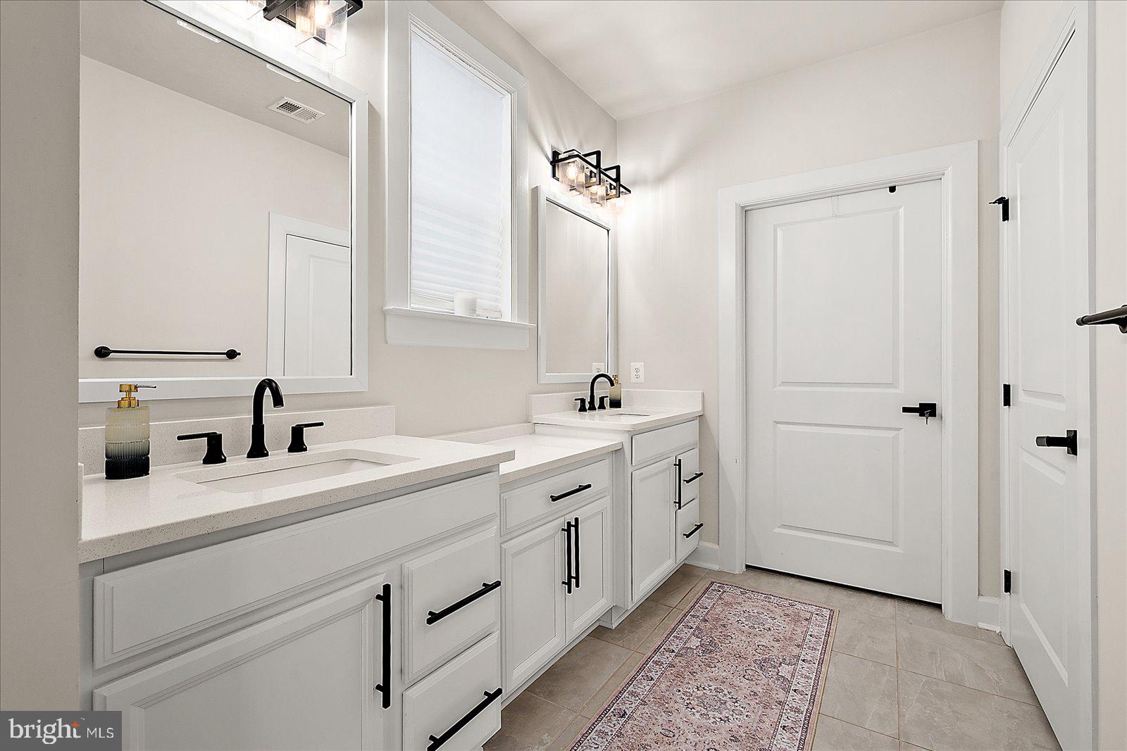 BAYSIDE - Residential