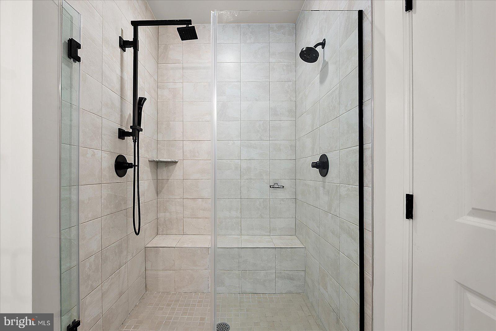 BAYSIDE - Residential