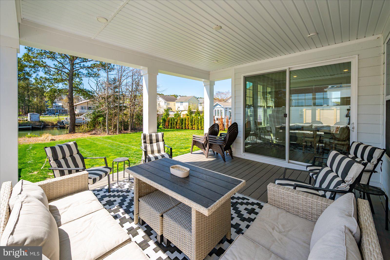 BAYSIDE - Residential