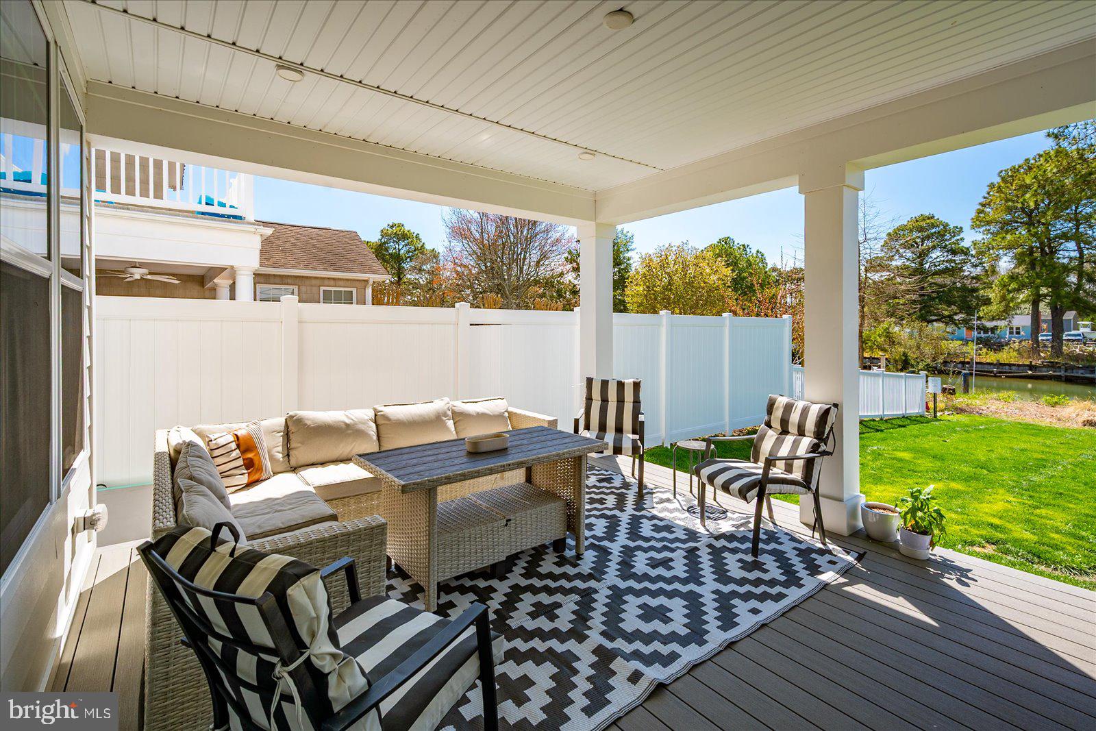 BAYSIDE - Residential