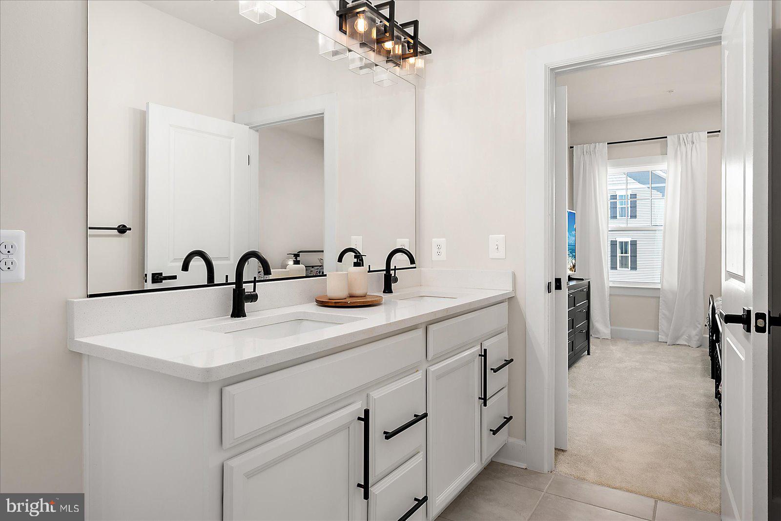 BAYSIDE - Residential