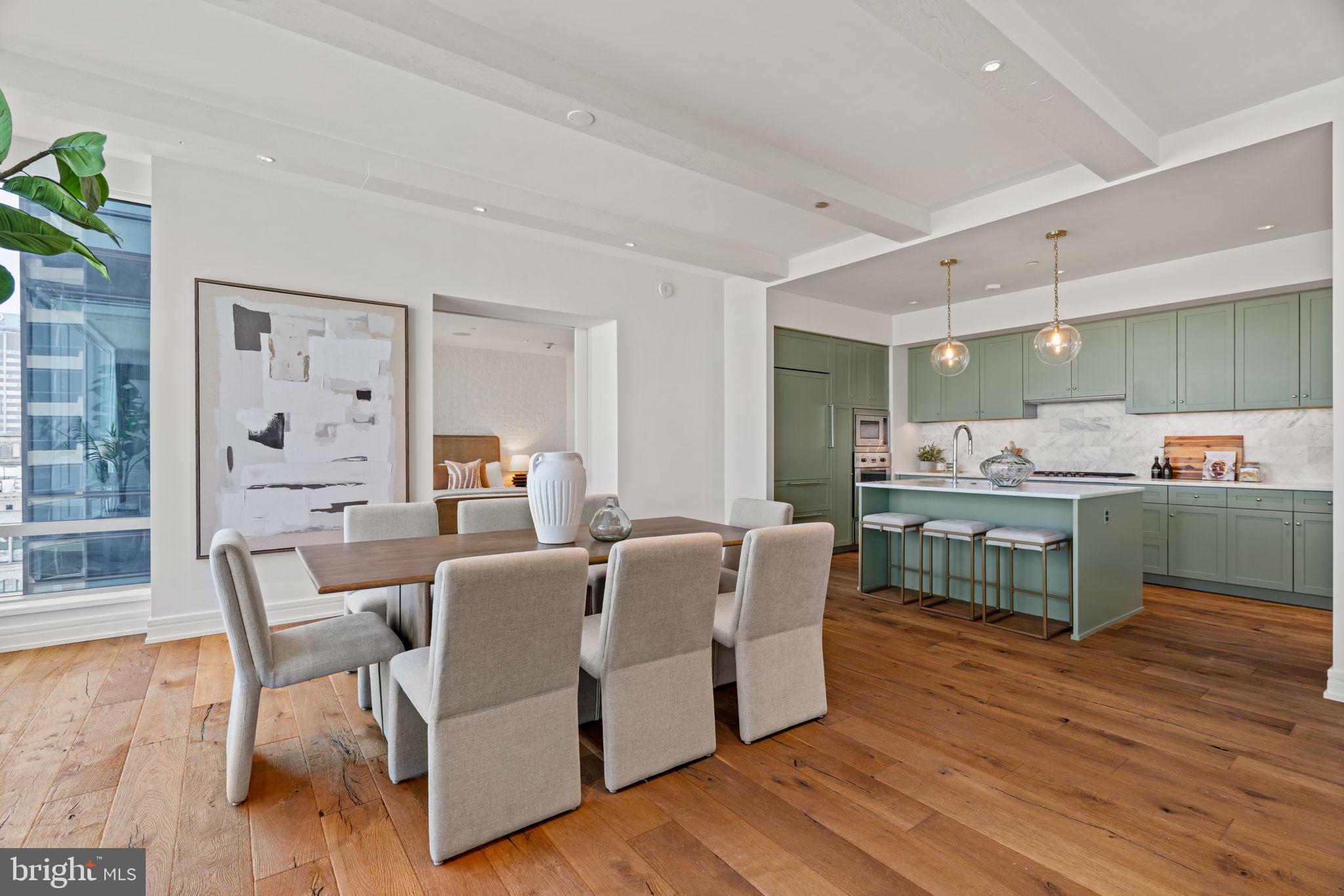 AVENUE OF THE ARTS - Residential