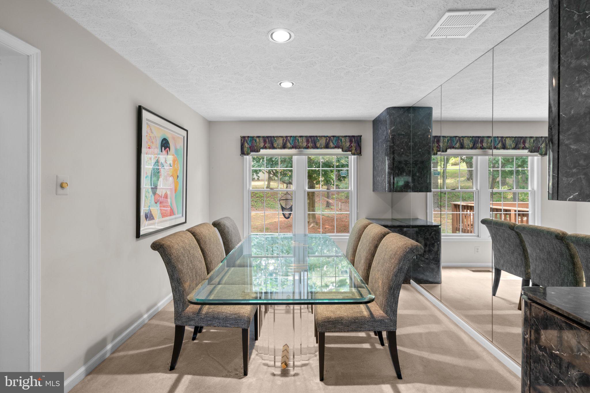 SHEPHERDS GLEN - Residential