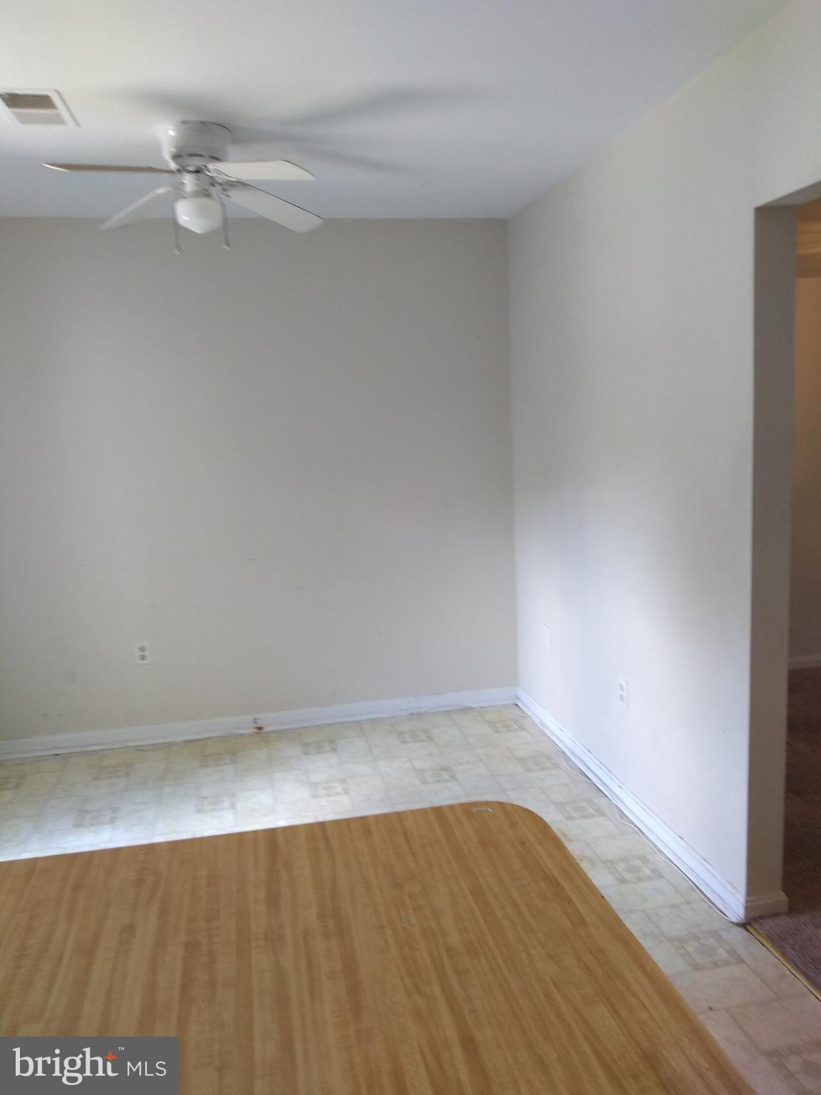 WESTLAKE VILLAGE - Residential Lease