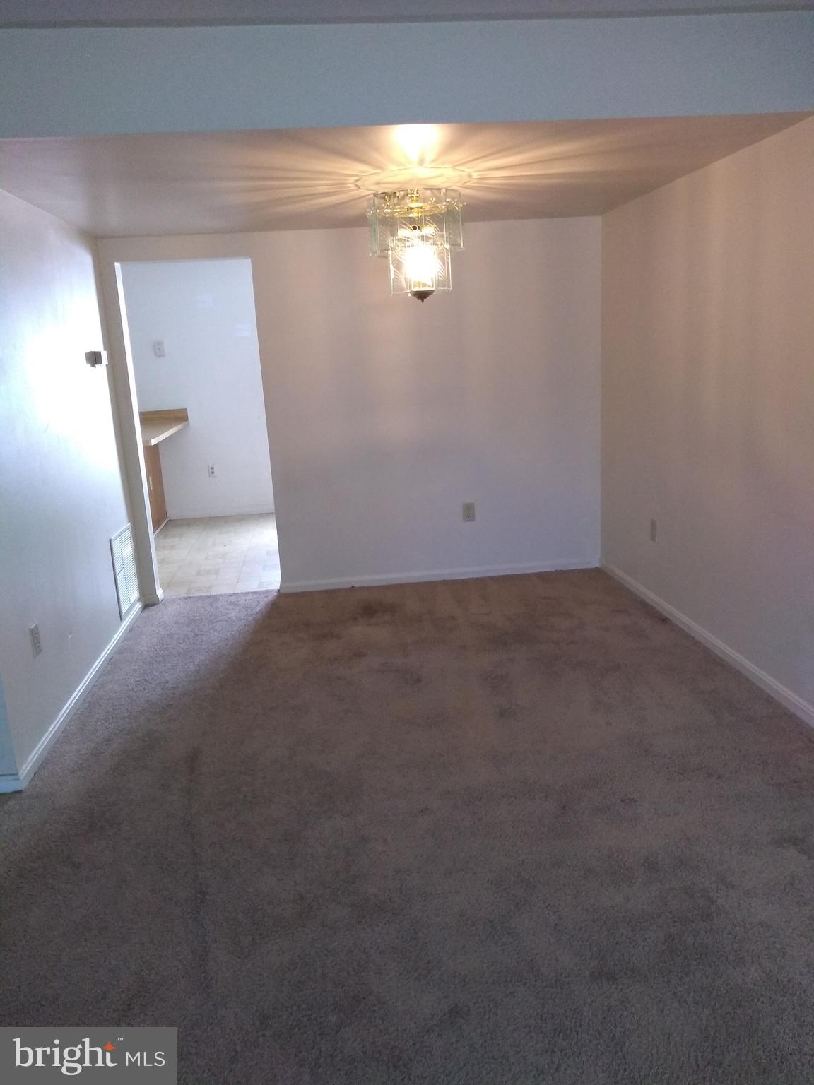 WESTLAKE VILLAGE - Residential Lease