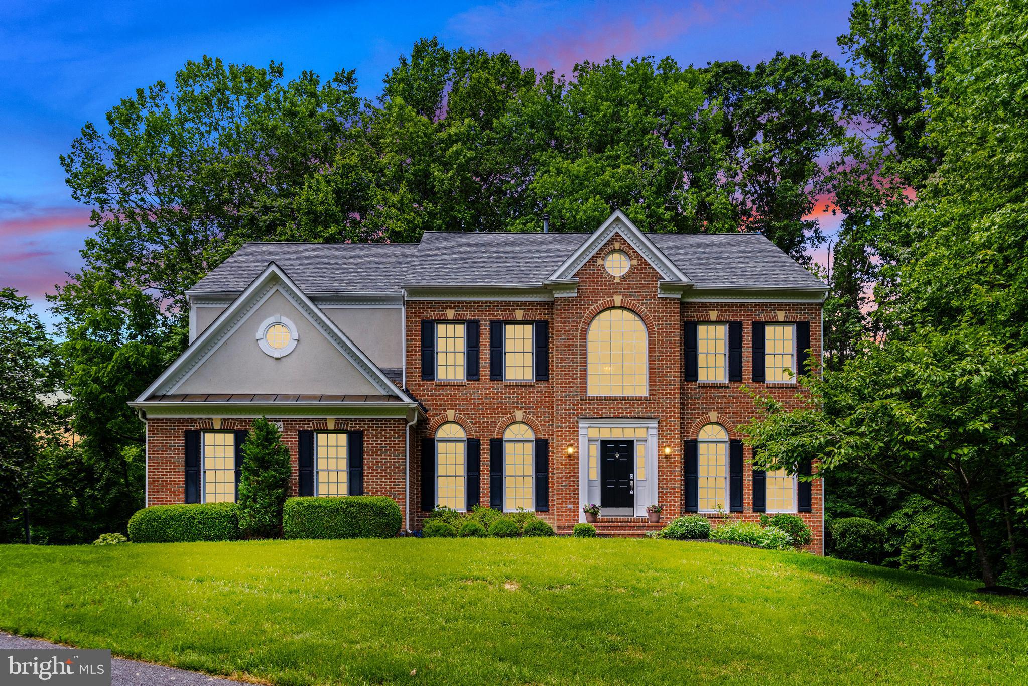2504 DOYLES LANE