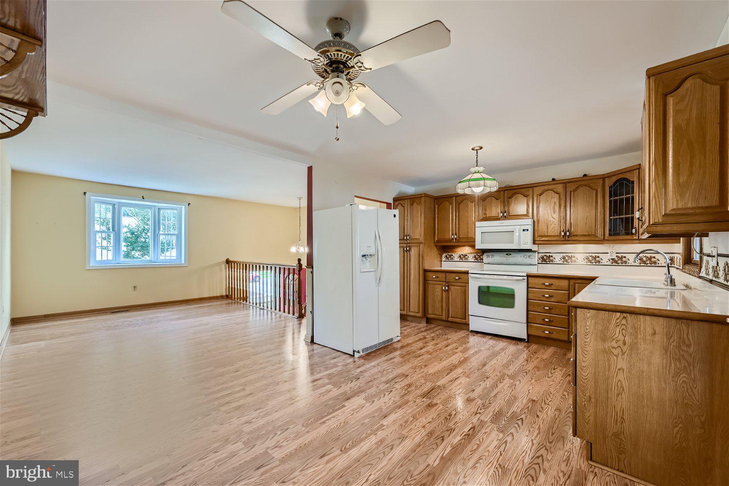 RIVIERA BEACH - Residential