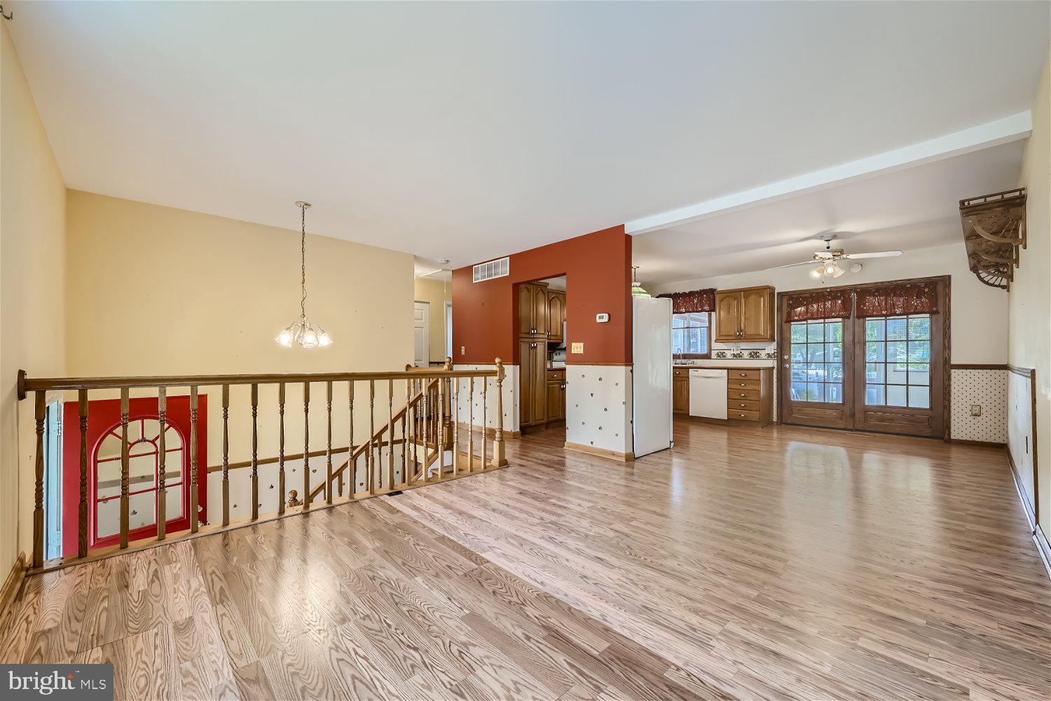 RIVIERA BEACH - Residential