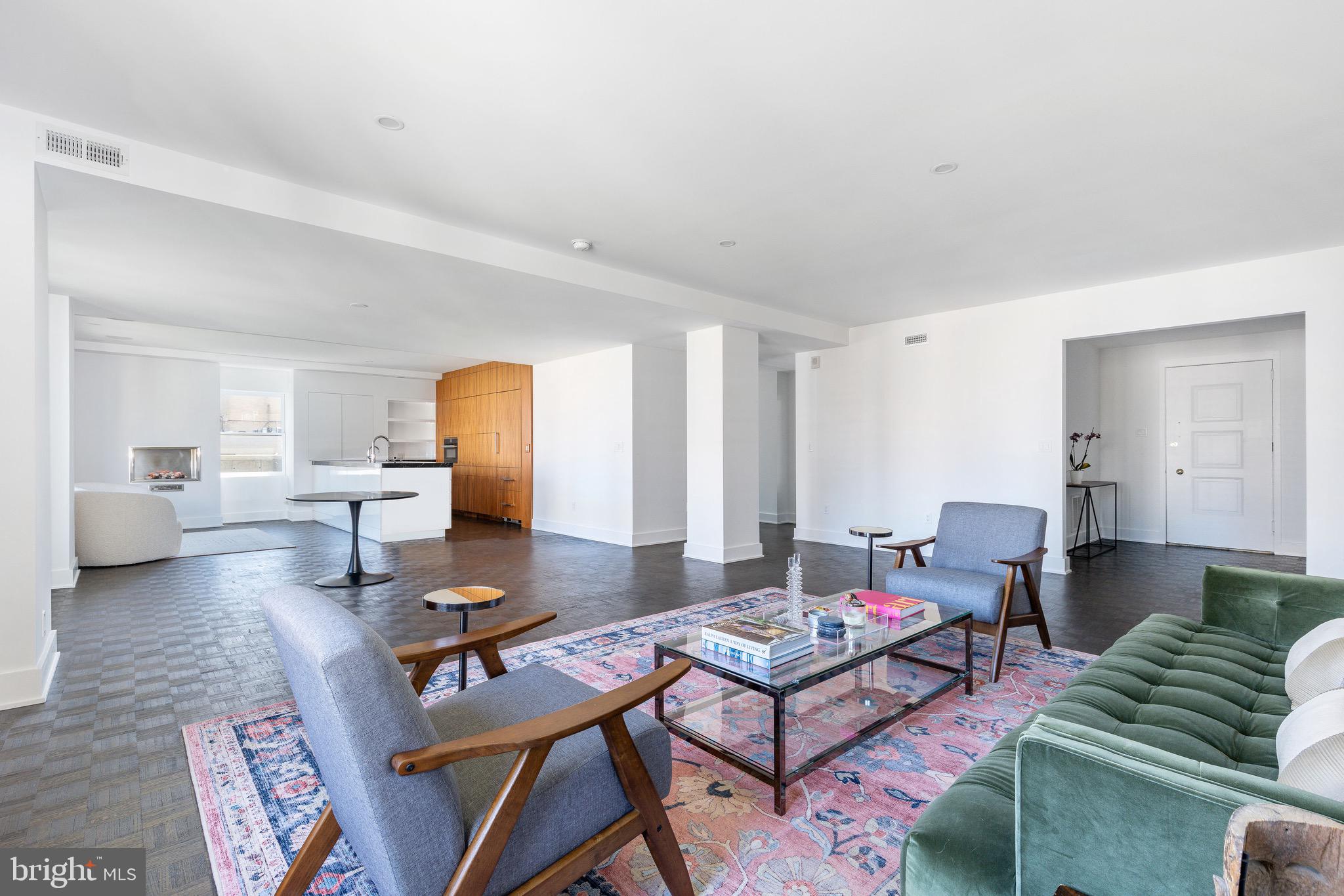 RITTENHOUSE SQUARE - Residential