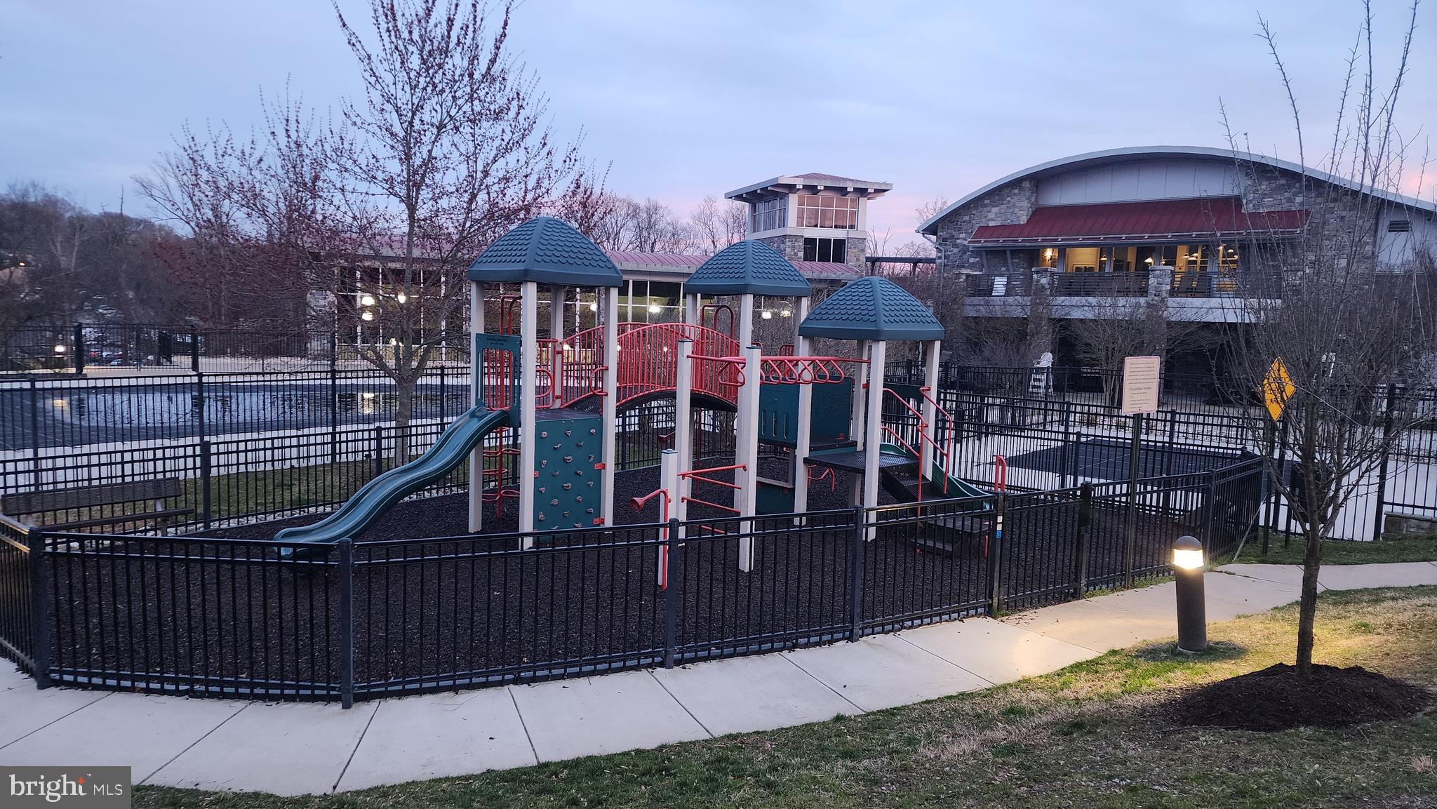 POTOMAC CLUB - Residential