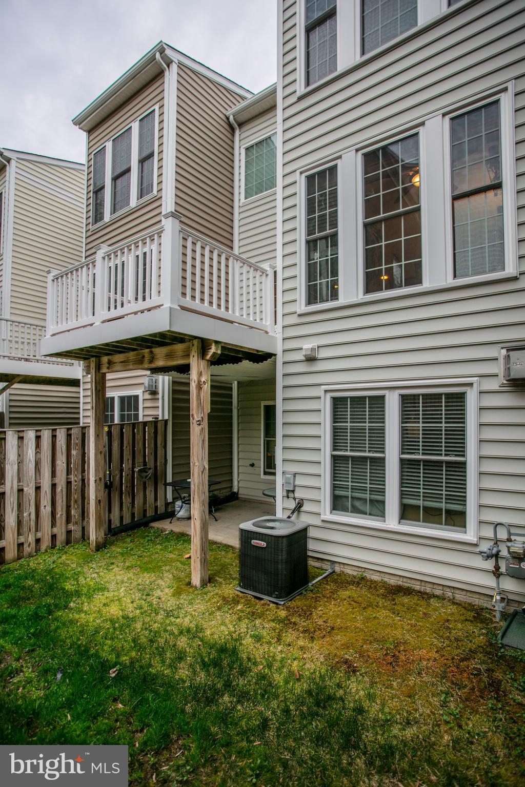 POTOMAC CLUB - Residential