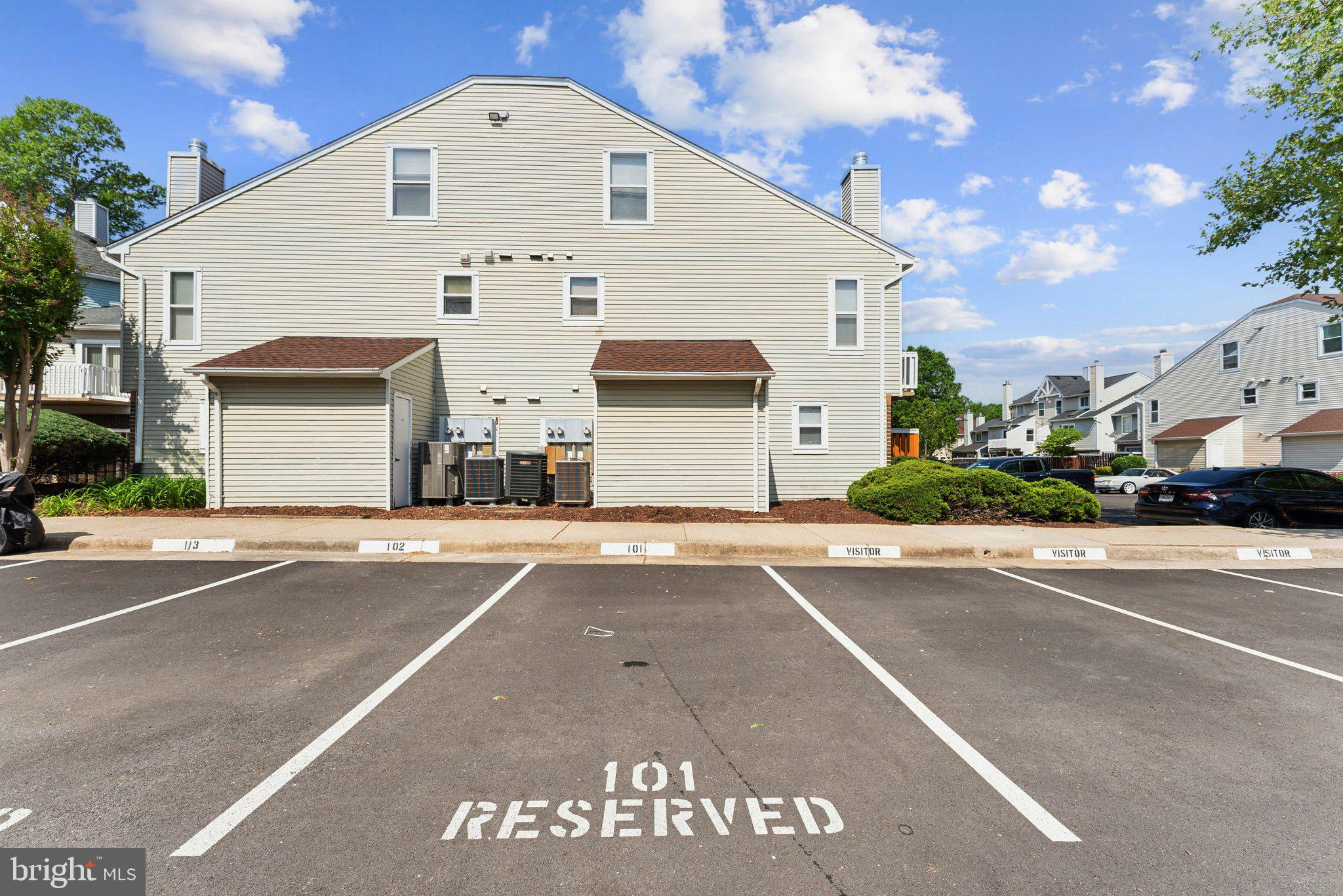 PEMBROOK VILLAGE - Residential