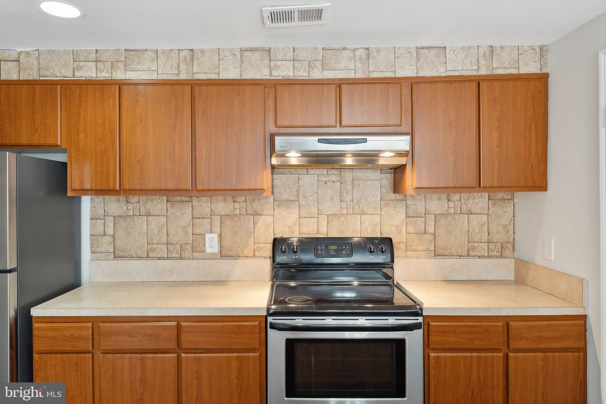 PEMBROOK VILLAGE - Residential