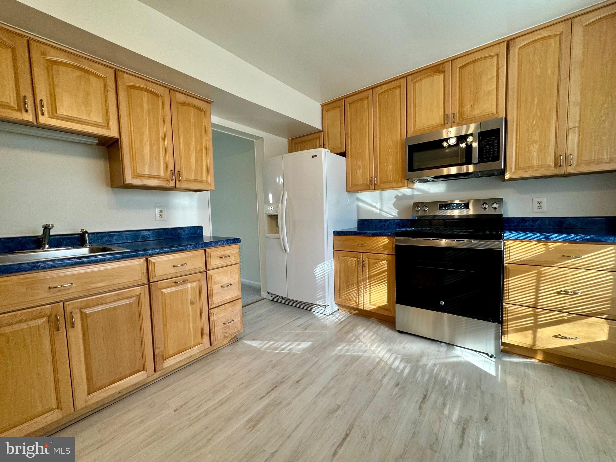 COMSTOCK - Residential Lease