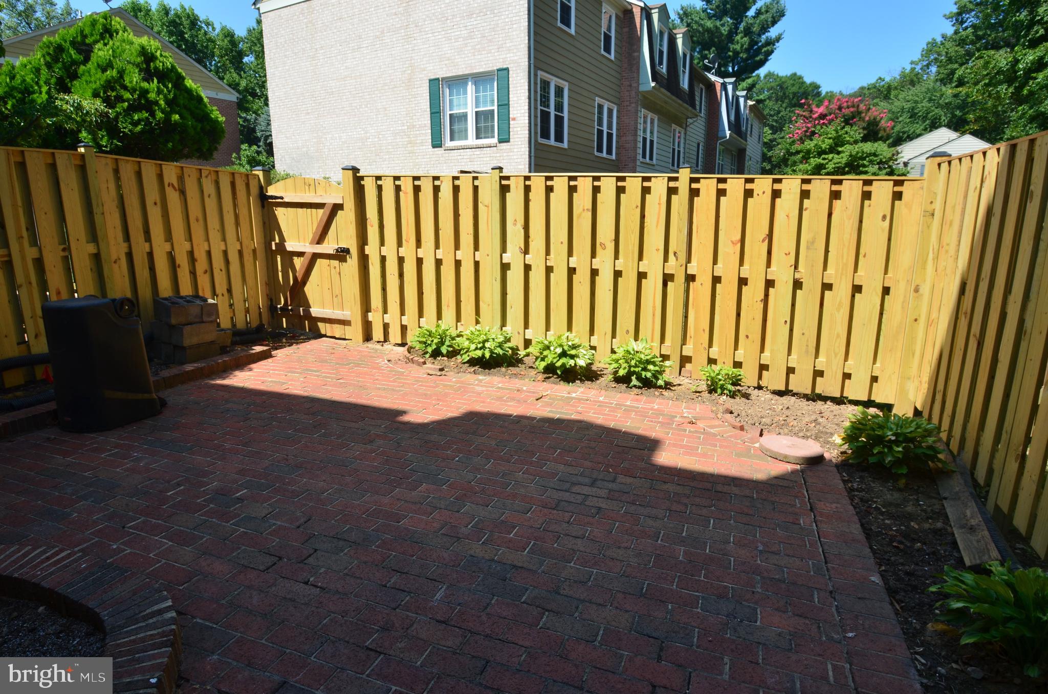 COMSTOCK - Residential Lease