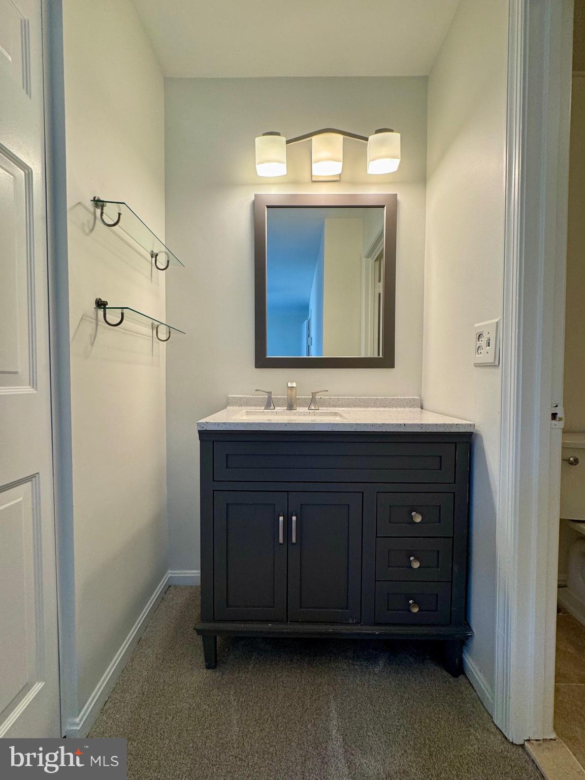 COMSTOCK - Residential Lease