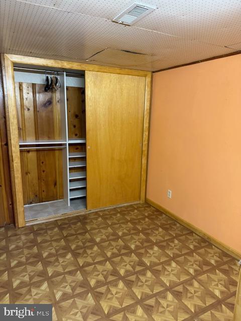 RAY PARK - Residential Lease