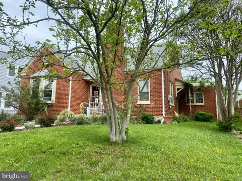 134 Montague Avenue, Winchester, VA MLS: VAWI2007626