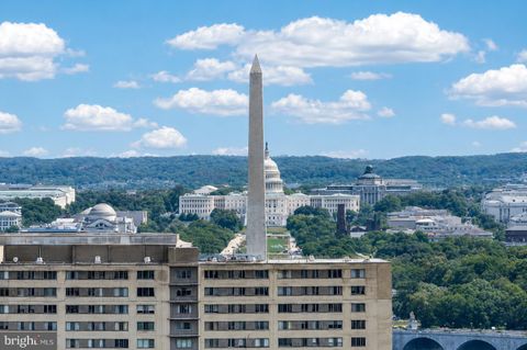 Photo of 1301 N Courthouse Road #1803, ARLINGTON, VA 22201 (MLS # VAAR2071998)