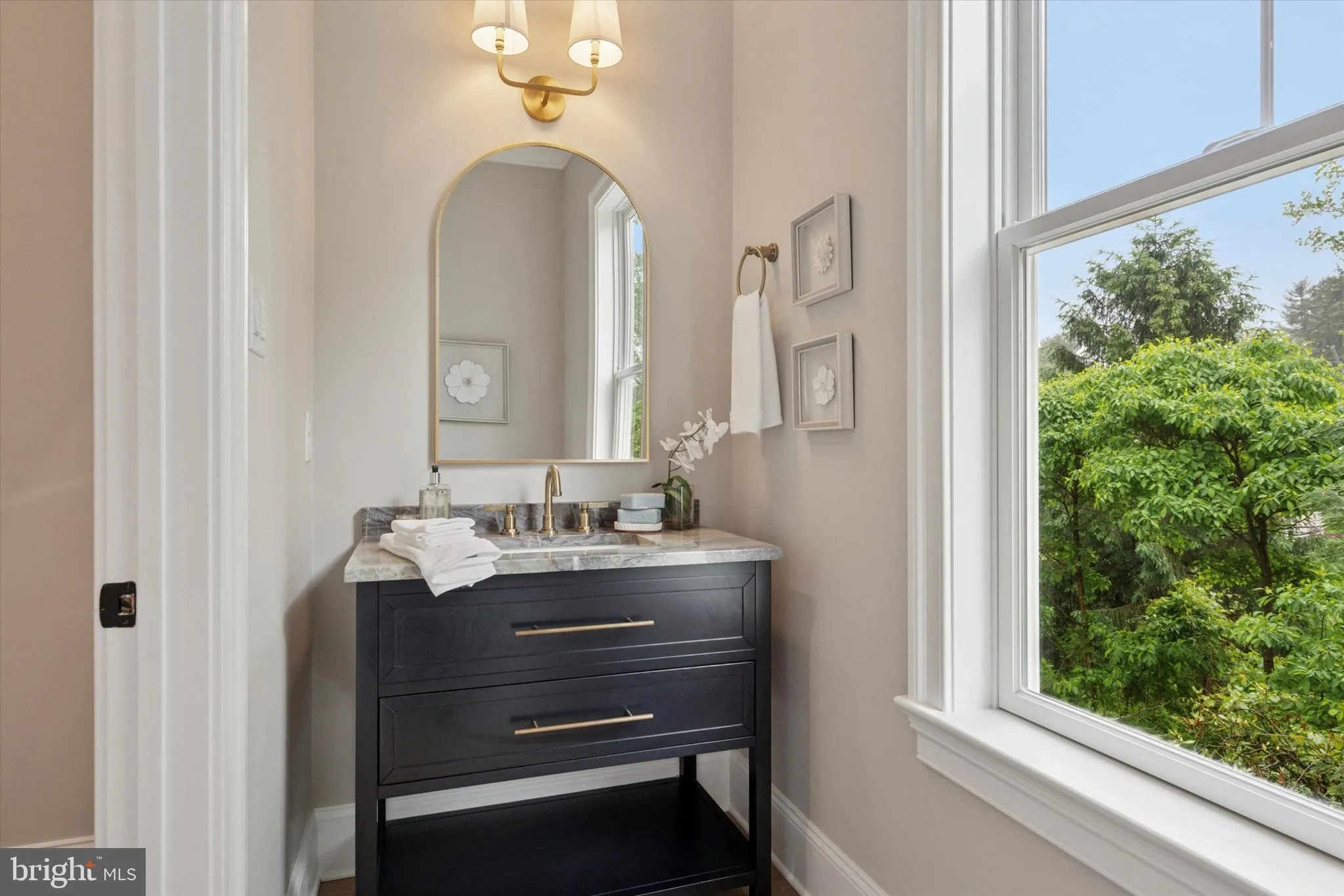 Villanova, Pennsylvania 19085, United States, 5 Bedrooms Bedrooms, ,7 BathroomsBathrooms,Residential,Active,137386