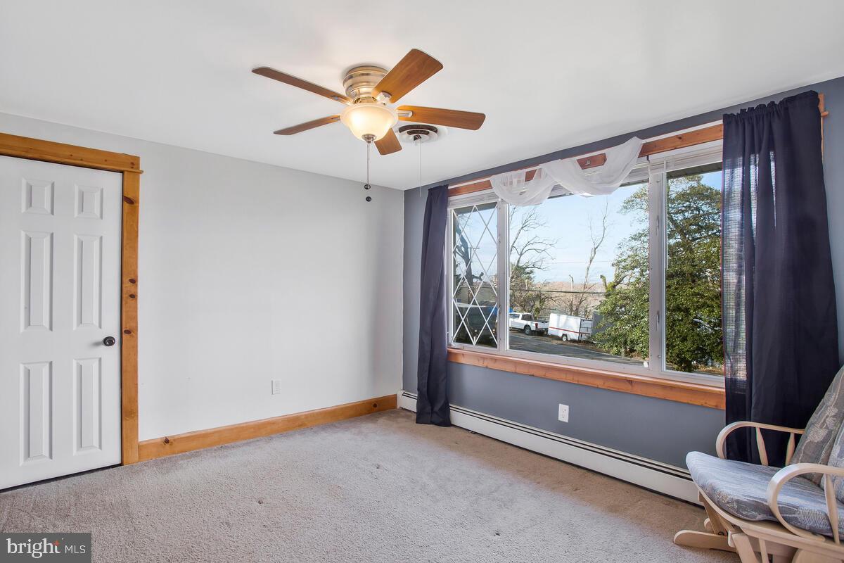 ALTOONA BEACH - Residential