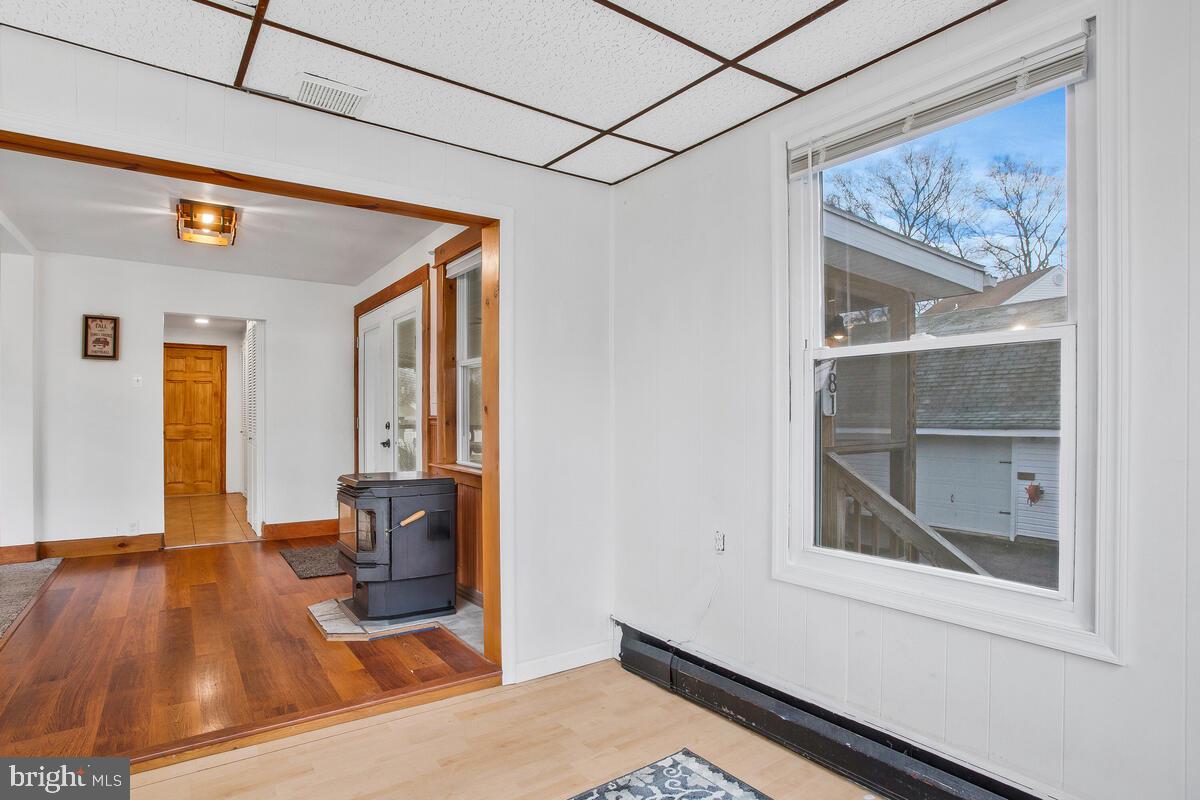 ALTOONA BEACH - Residential