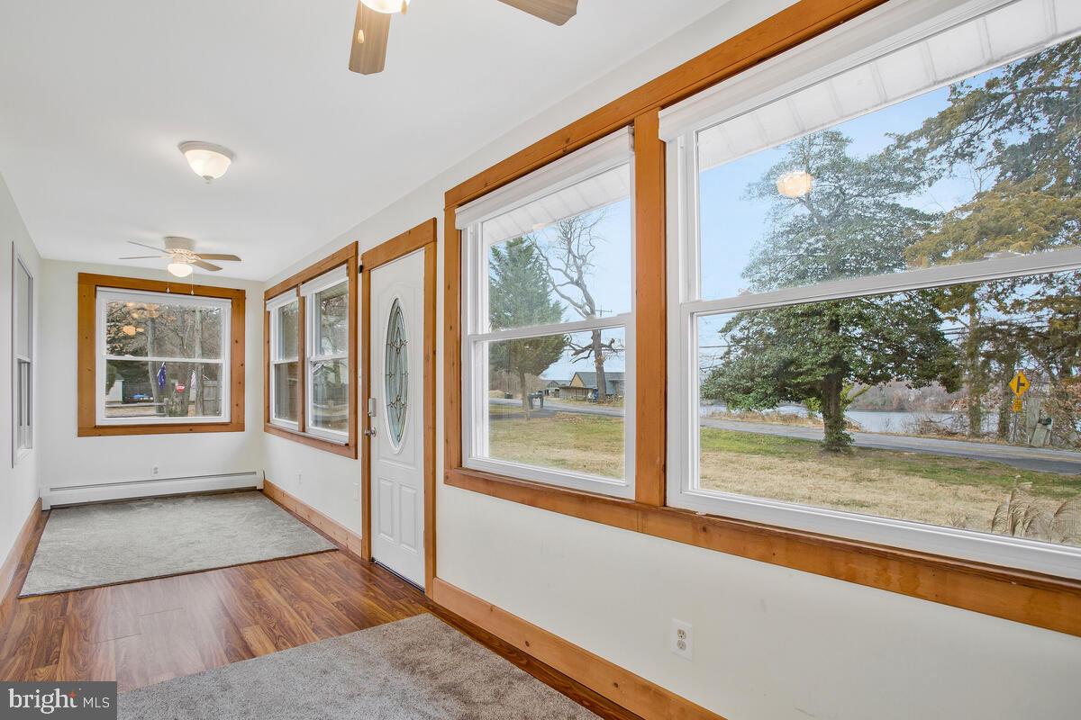 ALTOONA BEACH - Residential