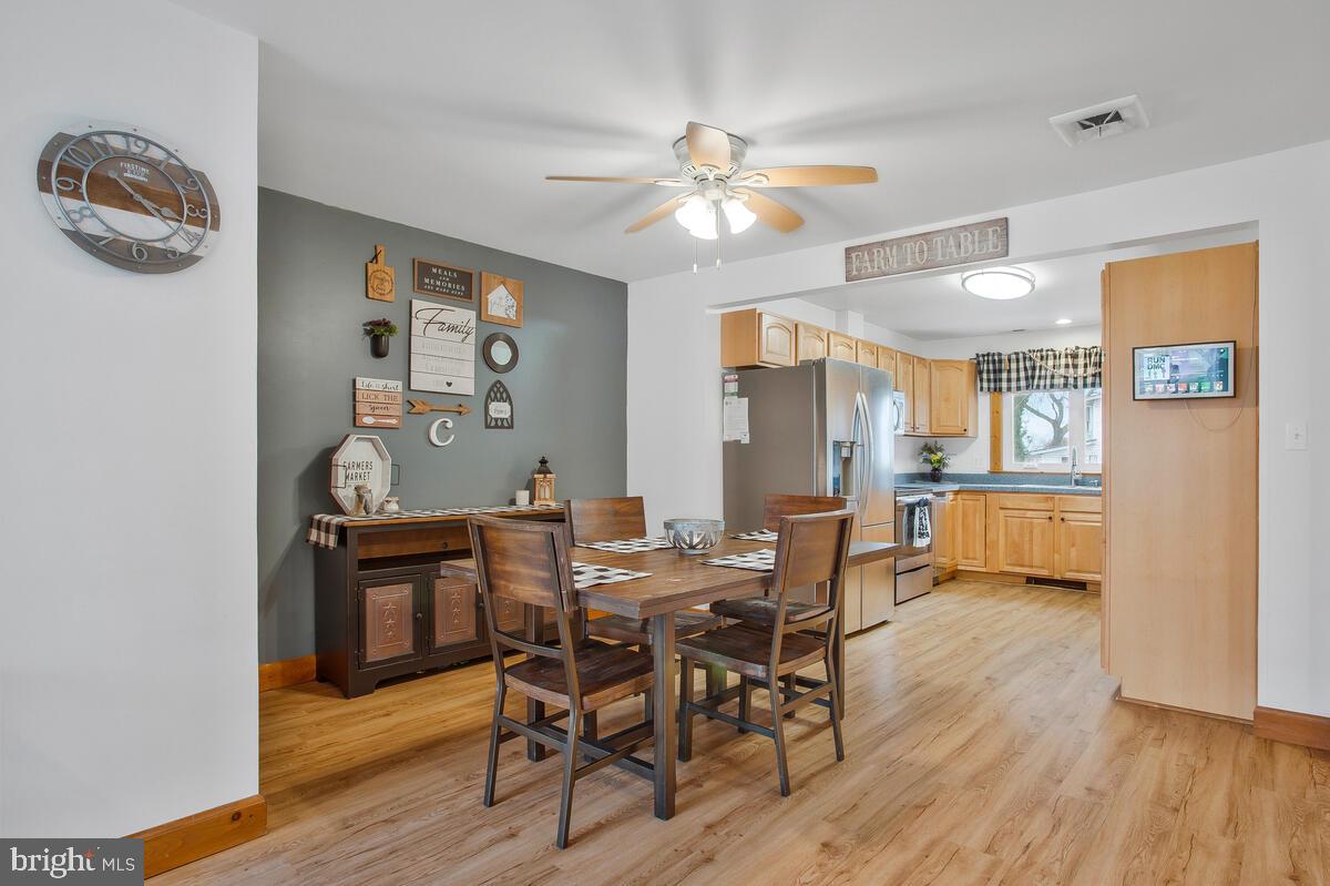 ALTOONA BEACH - Residential