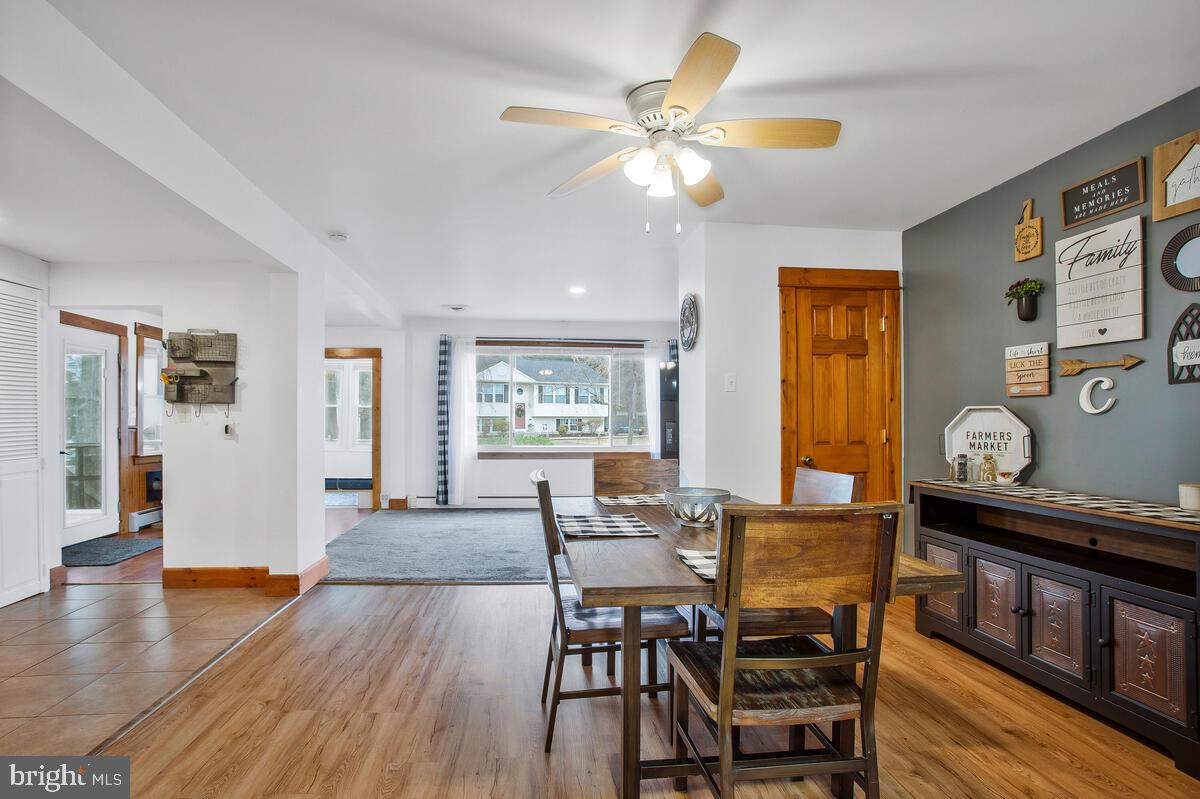 ALTOONA BEACH - Residential