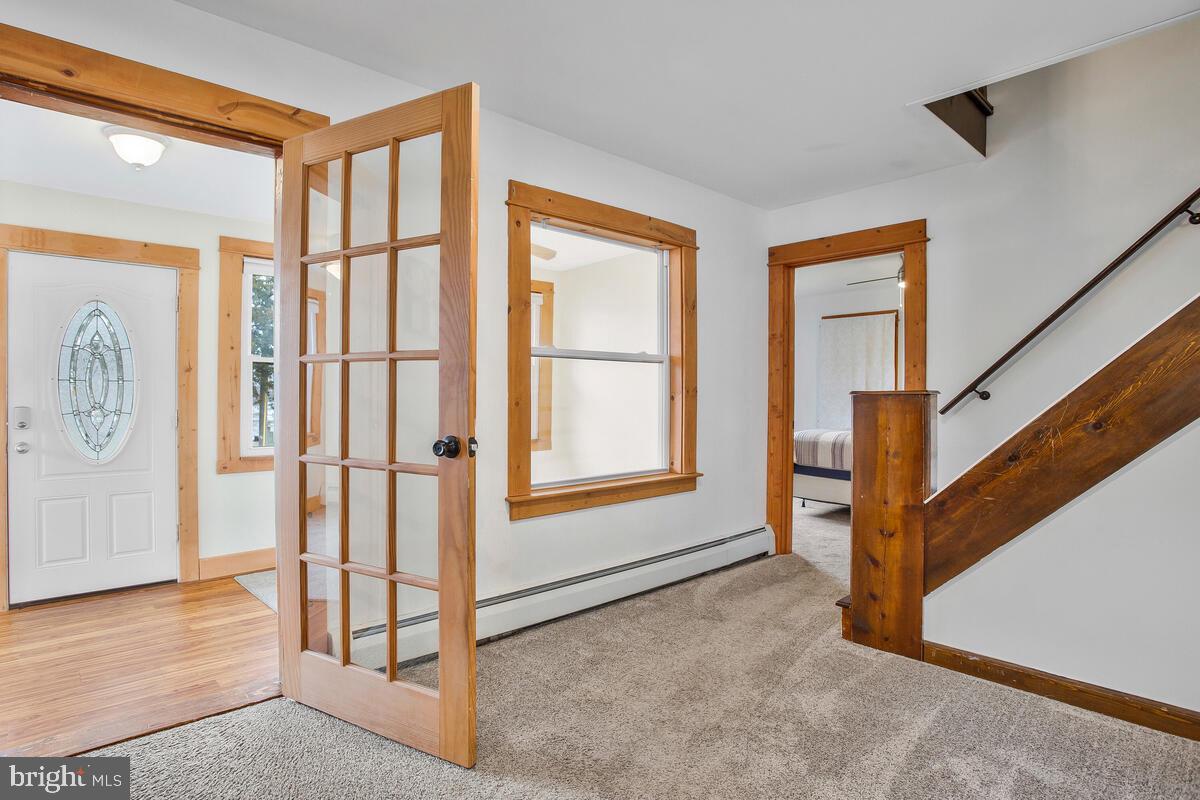 ALTOONA BEACH - Residential