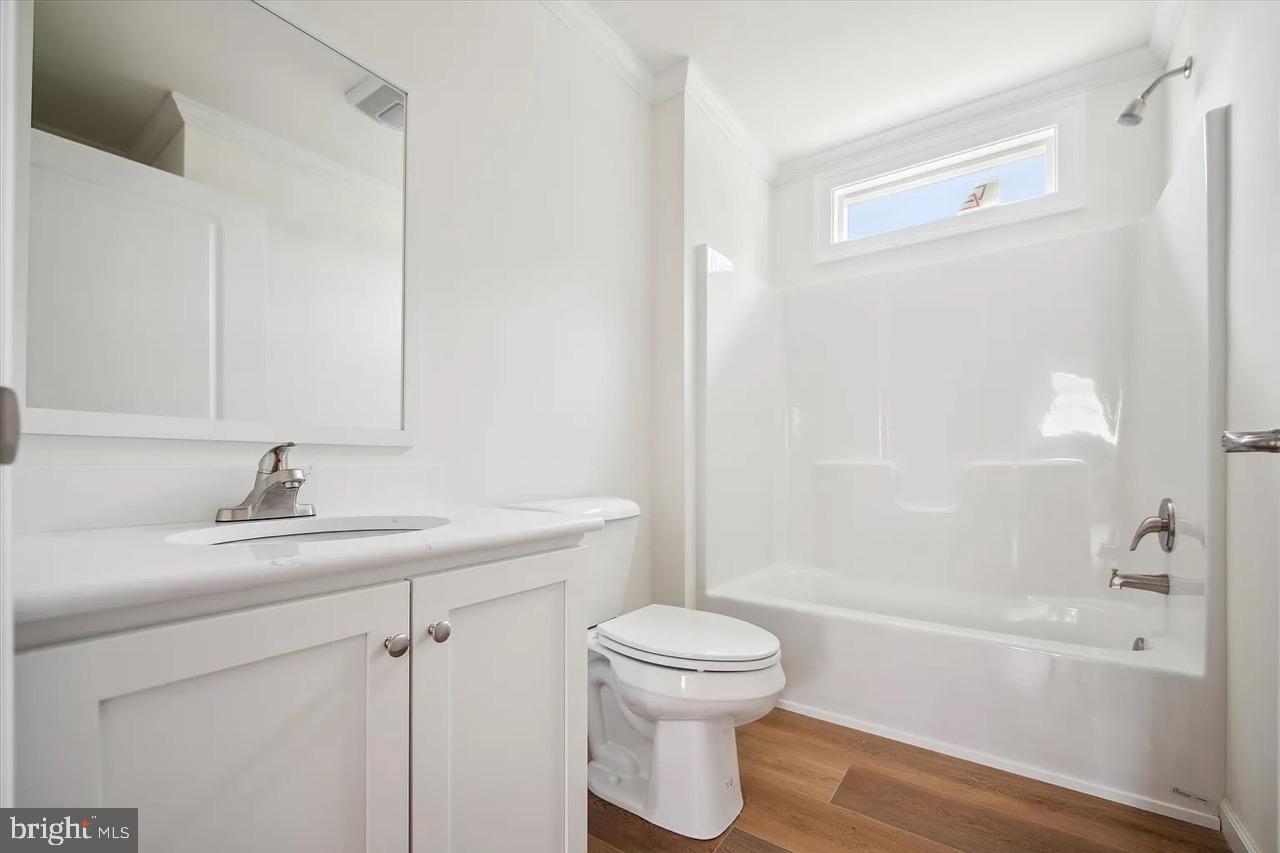 CINNAMON WOODS - Residential