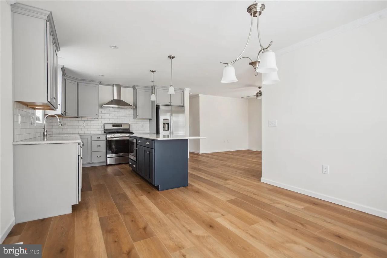 CINNAMON WOODS - Residential