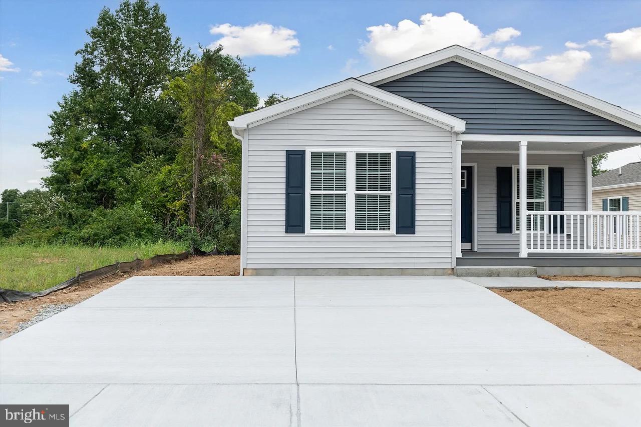 CINNAMON WOODS - Residential