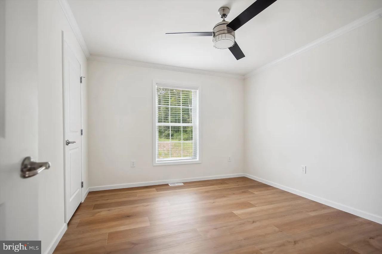 CINNAMON WOODS - Residential