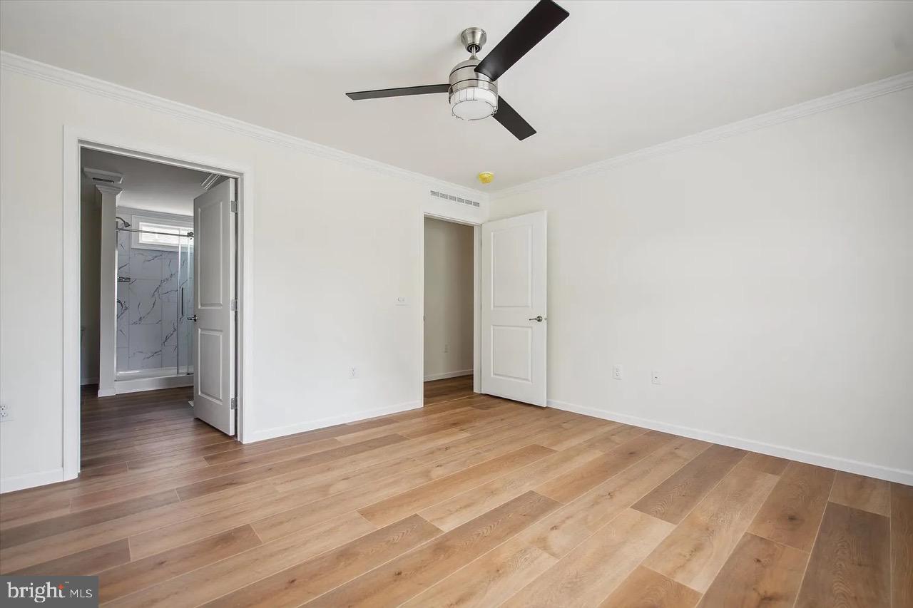 CINNAMON WOODS - Residential