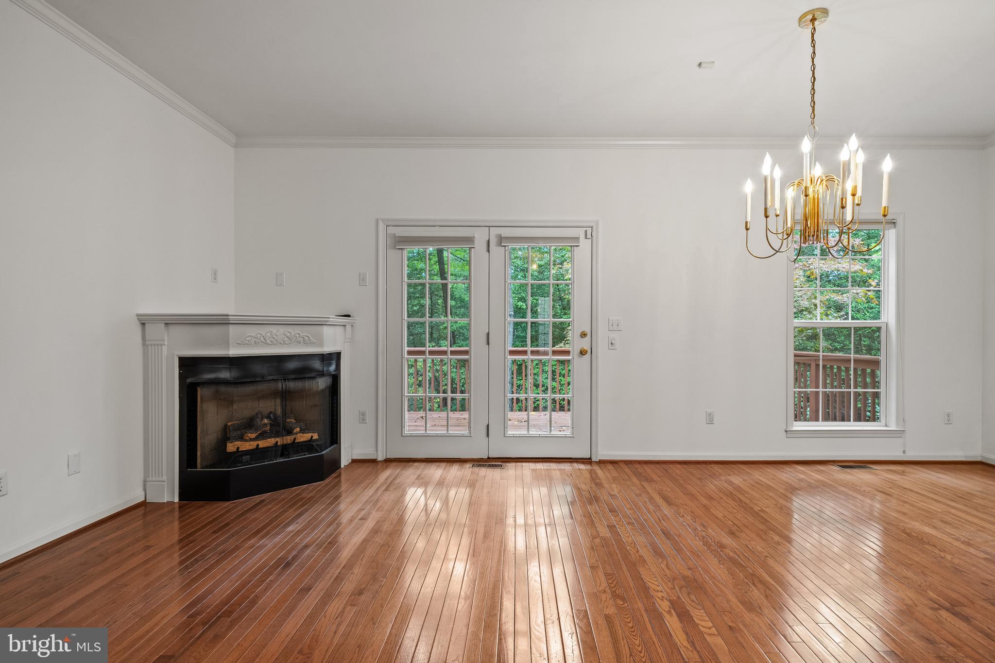 WATERS EDGE AT WOODS LANDING - Residential