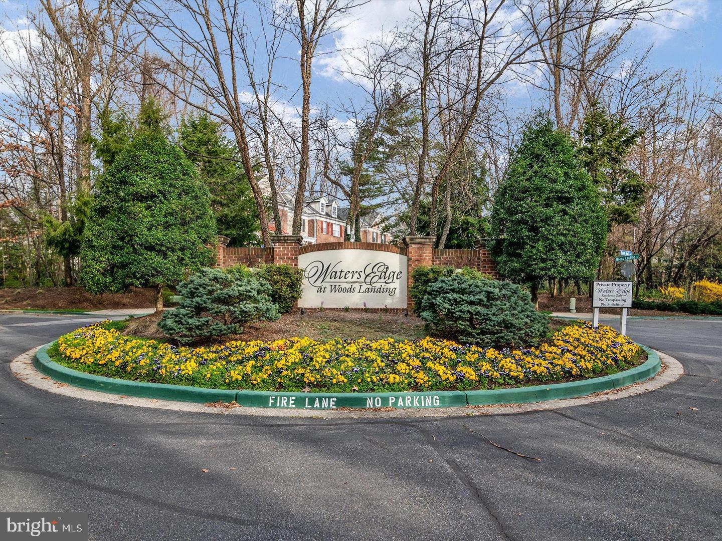 WATERS EDGE AT WOODS LANDING - Residential