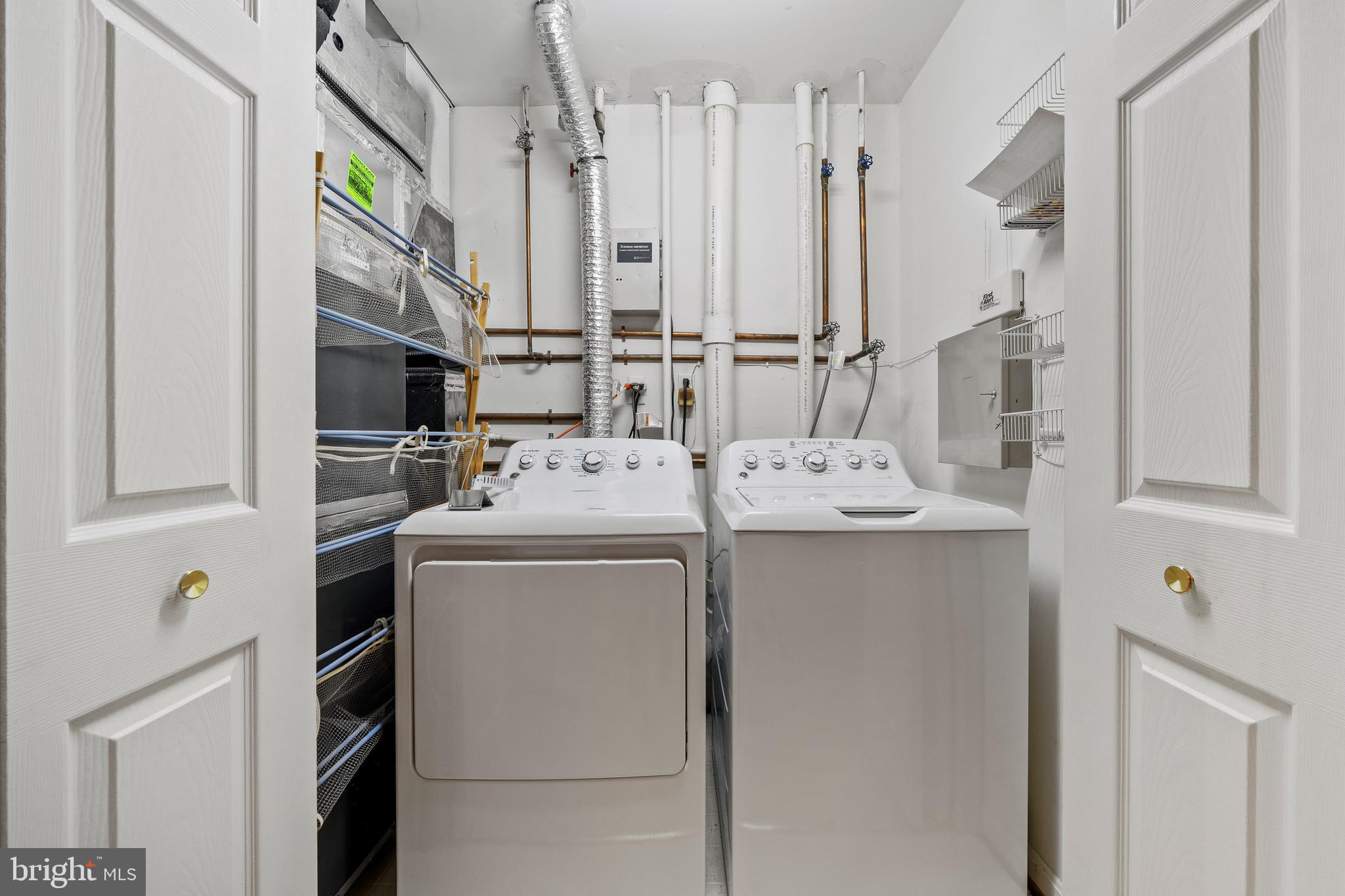 WATERS EDGE AT WOODS LANDING - Residential