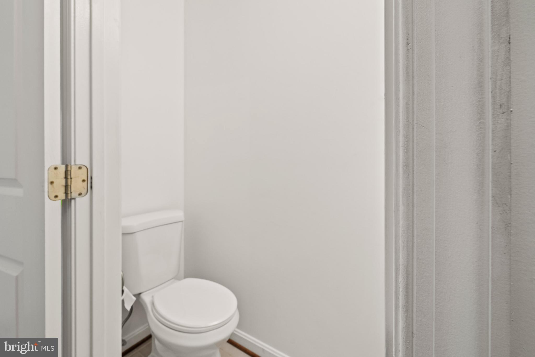 WATERS EDGE AT WOODS LANDING - Residential