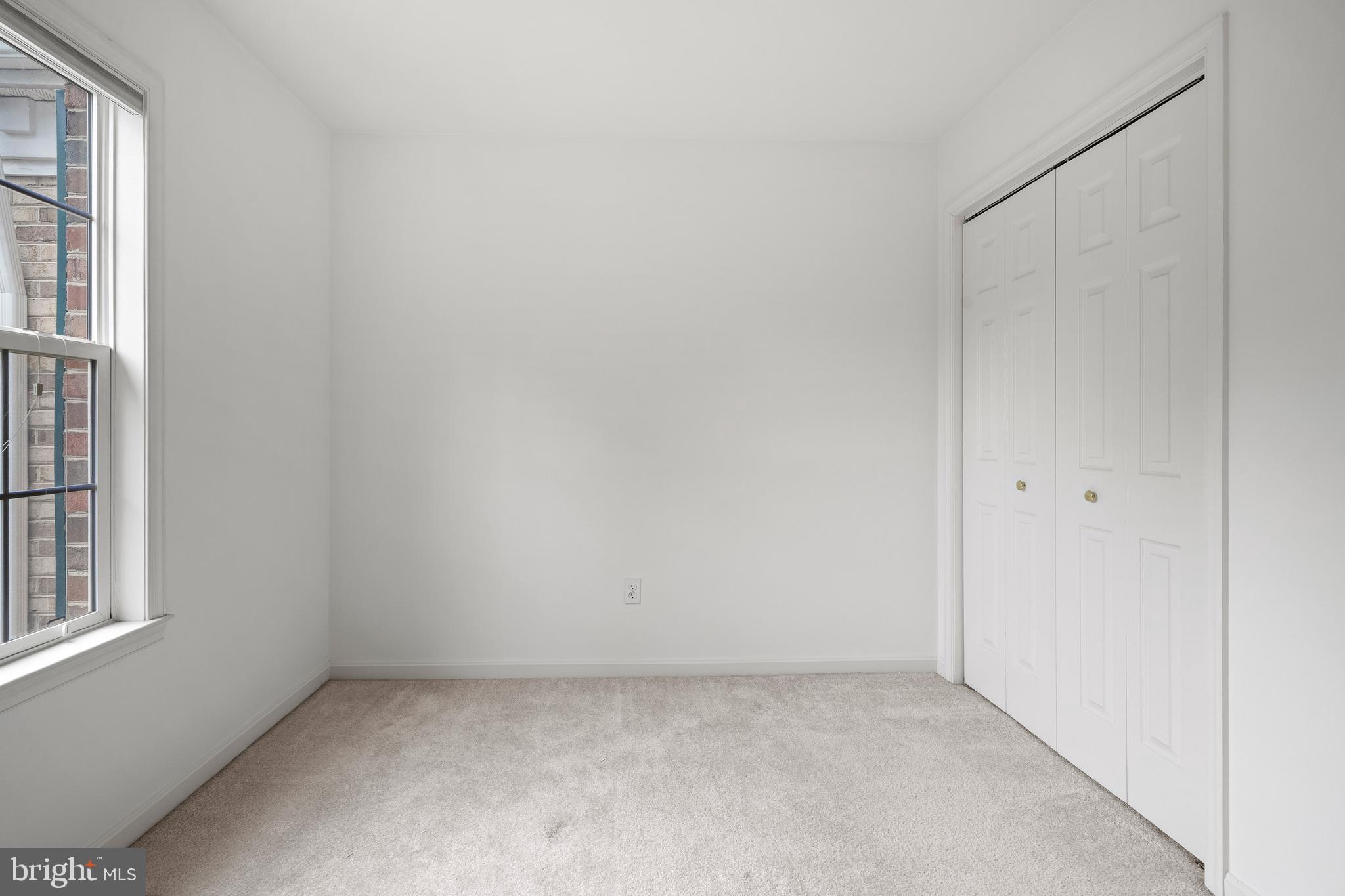 WATERS EDGE AT WOODS LANDING - Residential