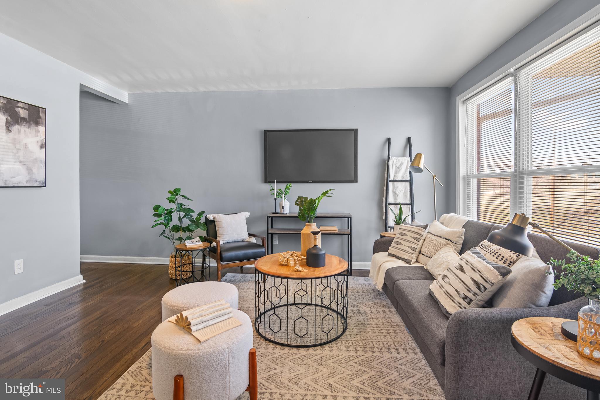 VIOLETVILLE - Residential